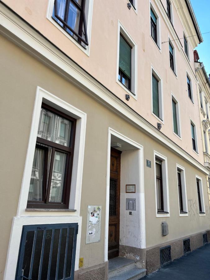 Urban Apartement, Internet, Veranda, Zentrum Γκρατς Εξωτερικό φωτογραφία